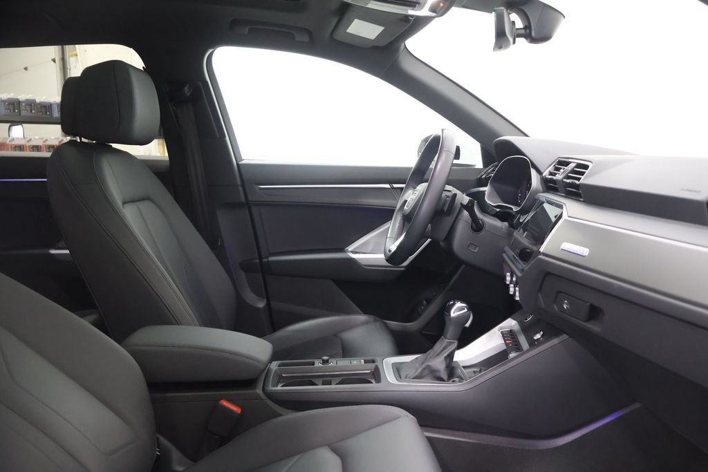 Certified 2023 Audi Q3 2.0T Premium Plus w/ Premium Plus Package AWD/4WD image 21