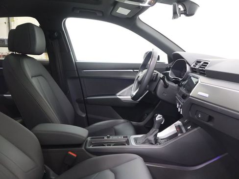 Certified 2023 Audi Q3 2.0T Premium Plus w/ Premium Plus Package AWD/4WD image 21