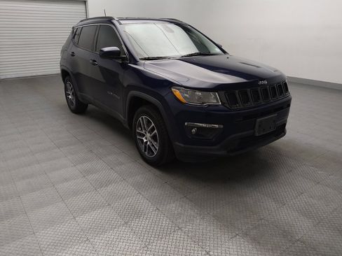 Used 2018 Jeep Compass Latitude w/ Popular Equipment Group AWD/4WD image 13