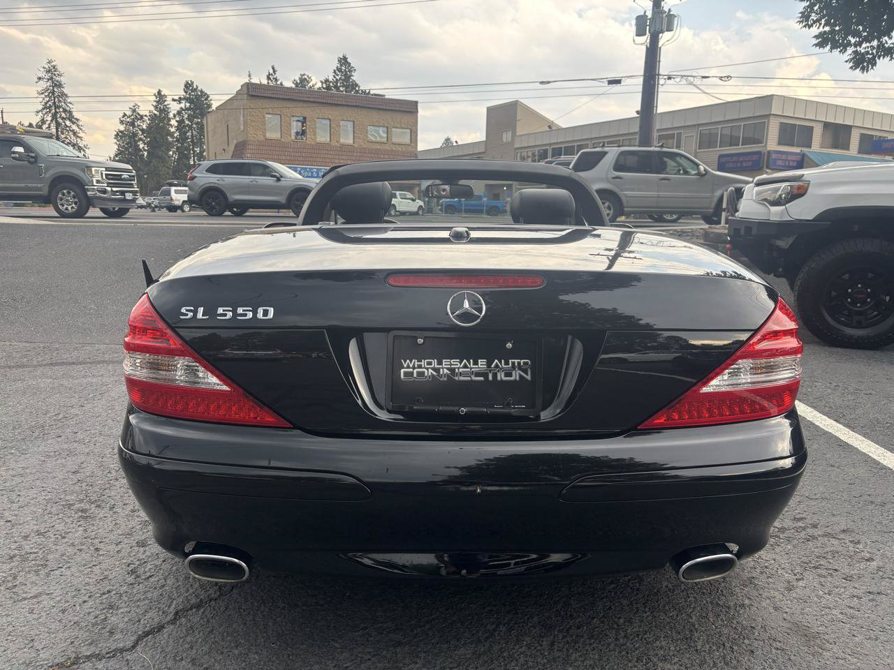 Used 2007 Mercedes-Benz SL 550 w/ Premium Pkg I image 4