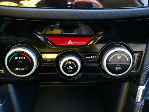 Used 2024 Subaru Forester Premium image 23