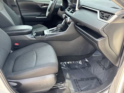 Used 2023 Toyota RAV4 XLE image 13