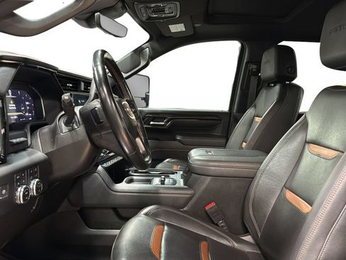 Used 2024 GMC Sierra 2500 AT4 w/ Technology Package AWD/4WD image 23