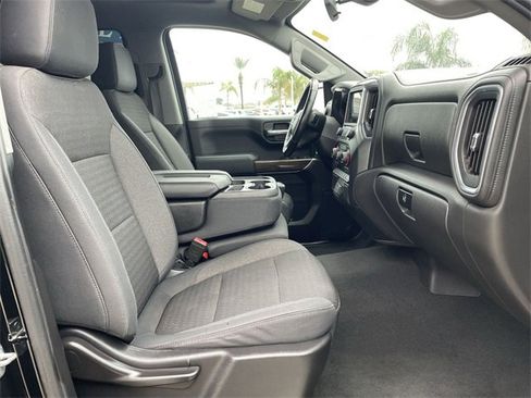 Used 2019 Chevrolet Silverado 1500 LT w/ All-Star Edition image 27