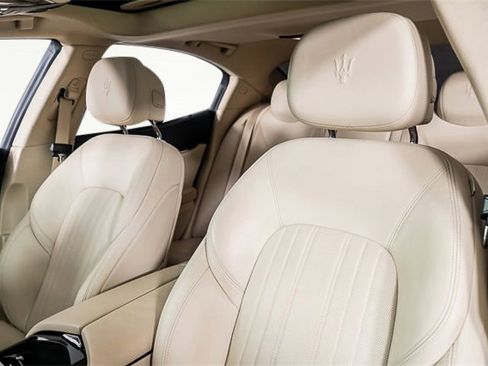 Used 2022 Maserati Ghibli Modena image 3