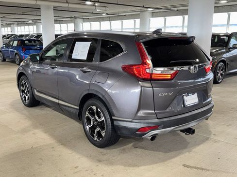 Used 2018 Honda CR-V Touring image 6
