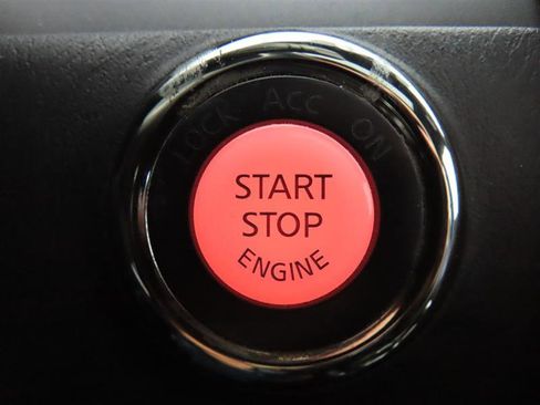 Used 2020 Nissan Armada Platinum w/ Platinum Reserve Package image 20