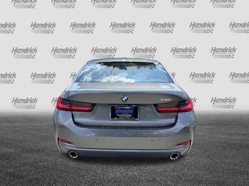 New 2026 BMW 330i Sedan w/ Convenience Package RWD image 9