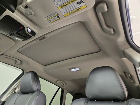 Certified 2025 Subaru Outback Touring w/ Popular Package #2 image 15