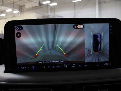 New 2026 Lincoln Aviator AWD image 32