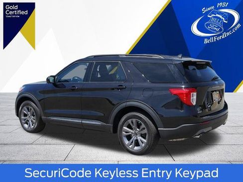 Certified 2023 Ford Explorer XLT w/ Equipment Group 202A AWD/4WD image 6