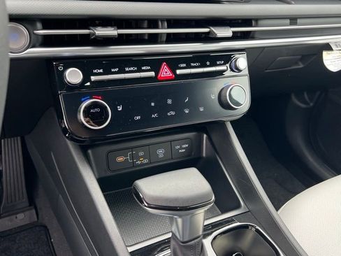 New 2025 Hyundai Santa Cruz SEL image 24