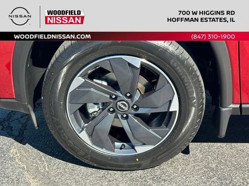 Certified 2024 Nissan Rogue SV AWD/4WD image 8
