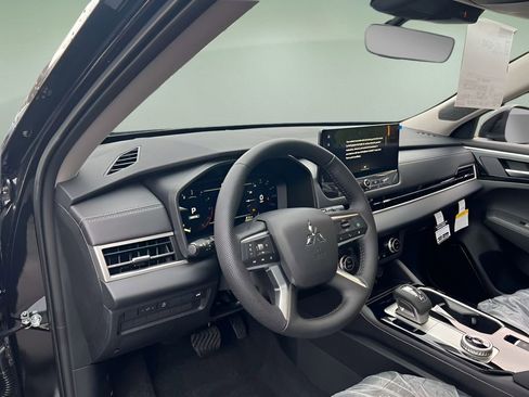 New 2026 Mitsubishi Outlander SE AWD/4WD image 27