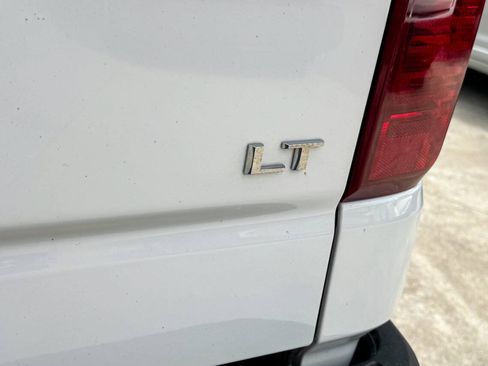 Used 2022 Chevrolet Silverado 1500 LT AWD/4WD image 13