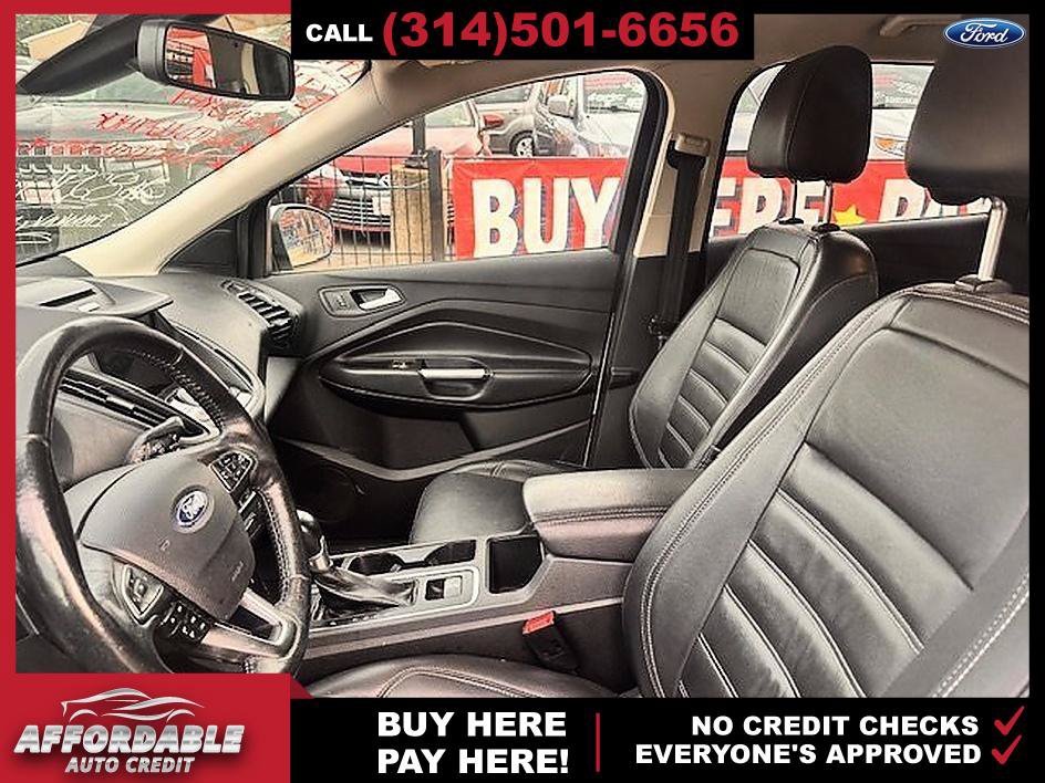 Used 2017 Ford Escape Titanium AWD/4WD image 10