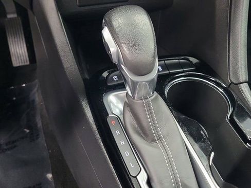 Used 2023 Buick Encore GX Select FWD image 31