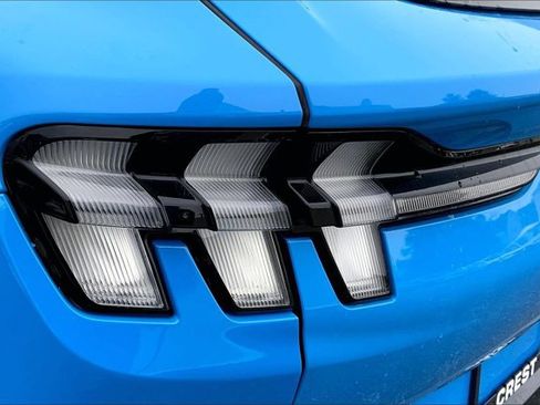 Used 2022 Ford Mustang Mach-E Premium image 28