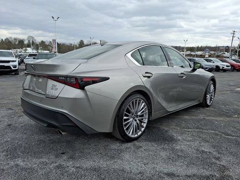 Used 2023 Lexus IS 300 AWD w/ Premium Package image 8