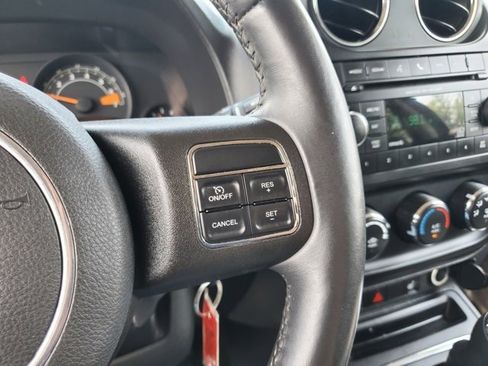 Used 2014 Jeep Patriot High Altitude image 13