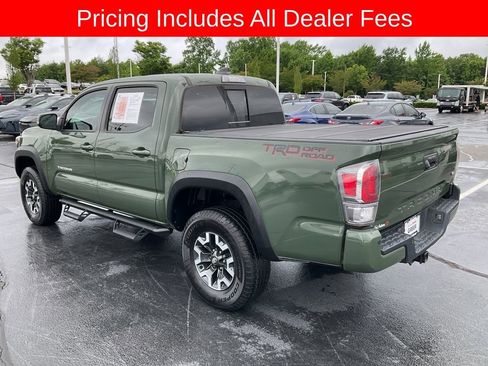 Used 2022 Toyota Tacoma TRD Off-Road w/ Technology Package RWD image 15