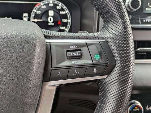 Used 2023 Mitsubishi Outlander SE AWD/4WD image 29