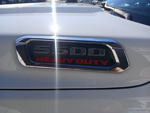 Used 2019 RAM 5500 Tradesman image 7