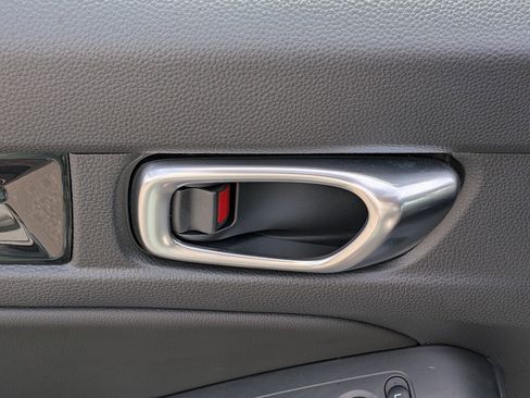 Used 2022 Honda Civic EX-L image 12