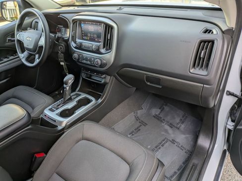 Used 2022 Chevrolet Colorado LT w/ LPO, Power Package RWD image 28