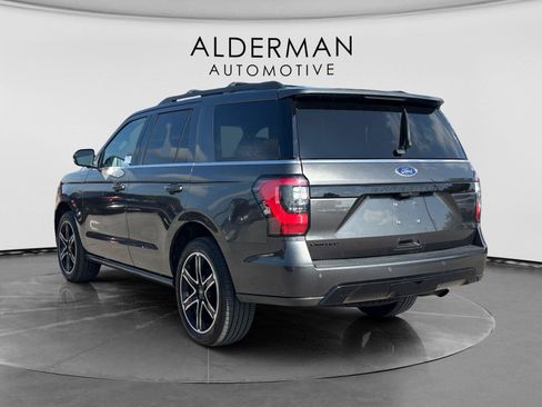 Used 2021 Ford Expedition Limited AWD/4WD image 3