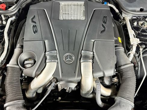 Used 2017 Mercedes-Benz SL 550 image 16
