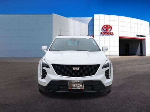 Used 2023 Cadillac XT4 Sport w/ Cold Weather Package AWD/4WD image 8