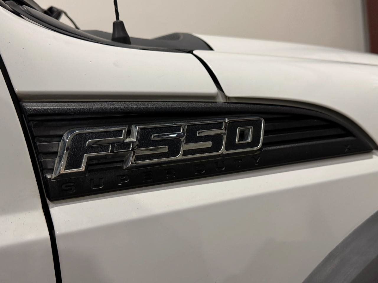 Used 2012 Ford F550 Luxury w/ Snow Plow Prep Pkg RWD image 23
