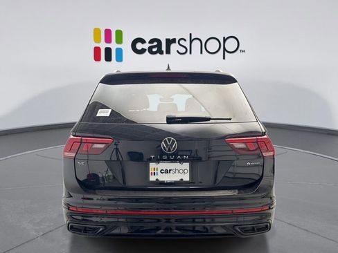 Used 2022 Volkswagen Tiguan SE R-Line image 4