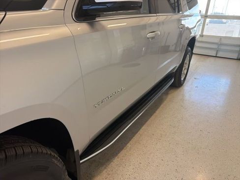 Used 2018 GMC Yukon XL SLT w/ Open Road Package image 12