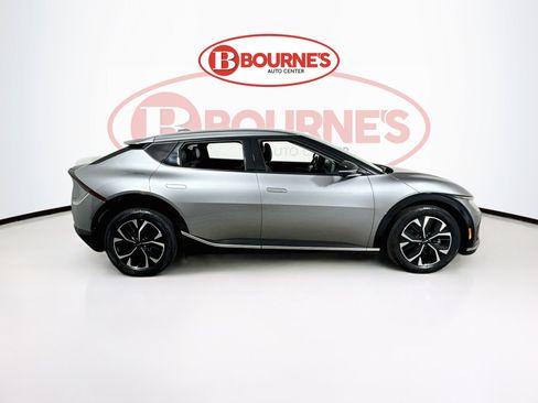 Used 2023 Kia EV6 Wind w/ Wind Technology Package AWD/4WD image 12