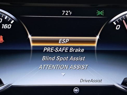 Used 2015 Mercedes-Benz S 550 Sedan Premium image 10