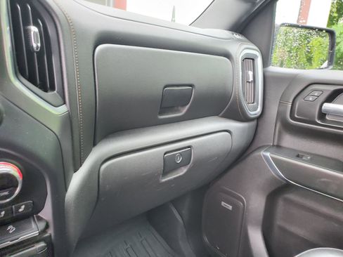 Used 2019 GMC Sierra 1500 AT4 w/ AT4 Premium Package AWD/4WD image 30