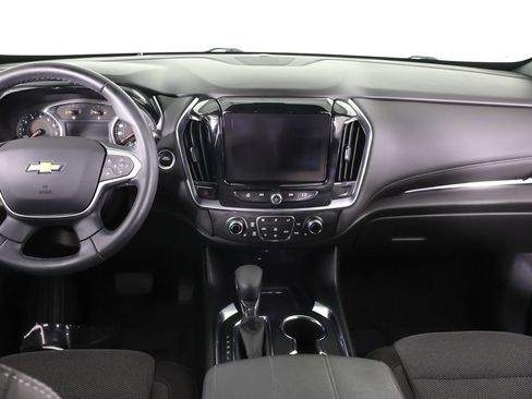 Used 2023 Chevrolet Traverse LT AWD/4WD image 38