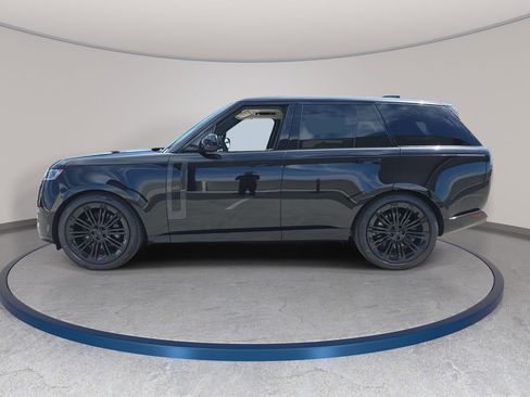 New 2026 Land Rover Range Rover SE AWD/4WD image 8