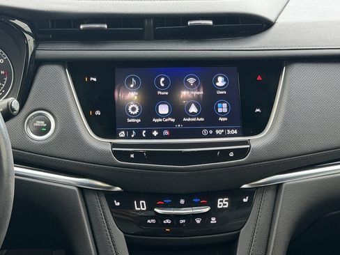 Used 2023 Cadillac XT6 Luxury FWD image 17