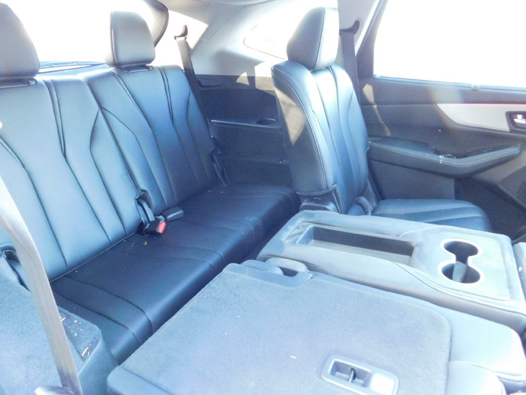 Certified 2024 Acura MDX w/ Technology Package FWD image 6