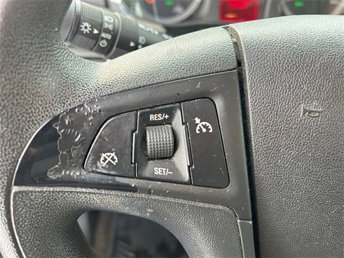 Used 2010 GMC Terrain SLE image 27