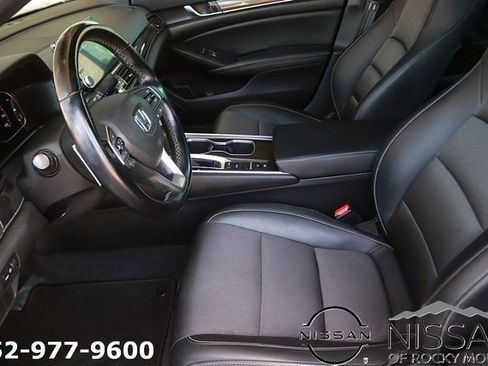 Used 2022 Honda Accord Sport image 13