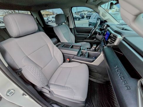 Used 2024 Toyota Tundra SR5 image 31