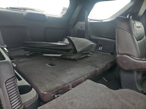 Used 2025 Ford Explorer Platinum w/ Ultimate Package image 17