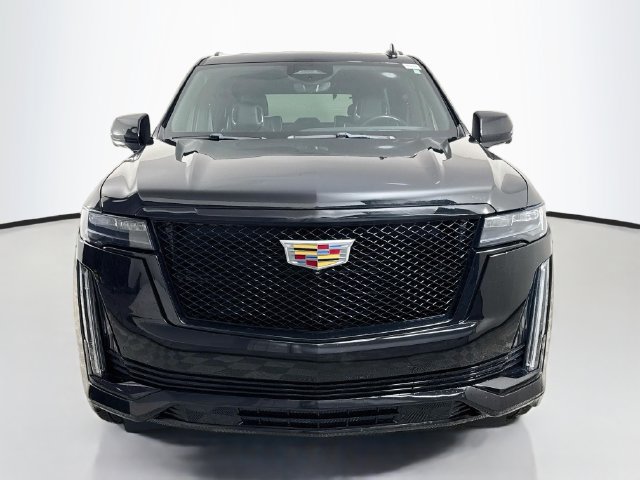 Used 2021 Cadillac Escalade Sport RWD image 2