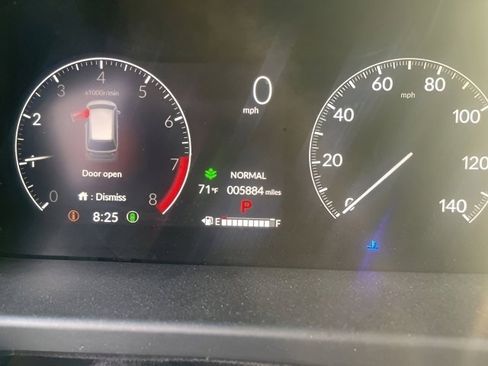 Used 2025 Honda Odyssey Sport-L image 39