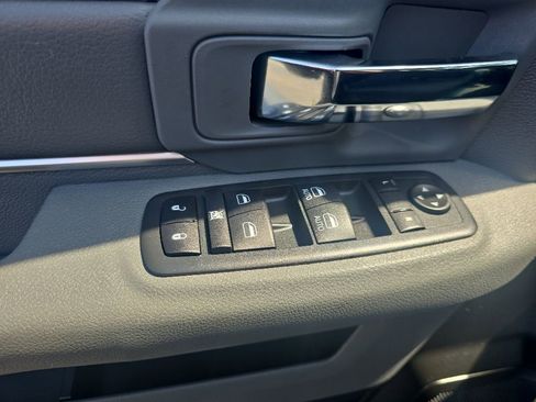 Used 2020 RAM 1500 Classic Warlock AWD/4WD image 17