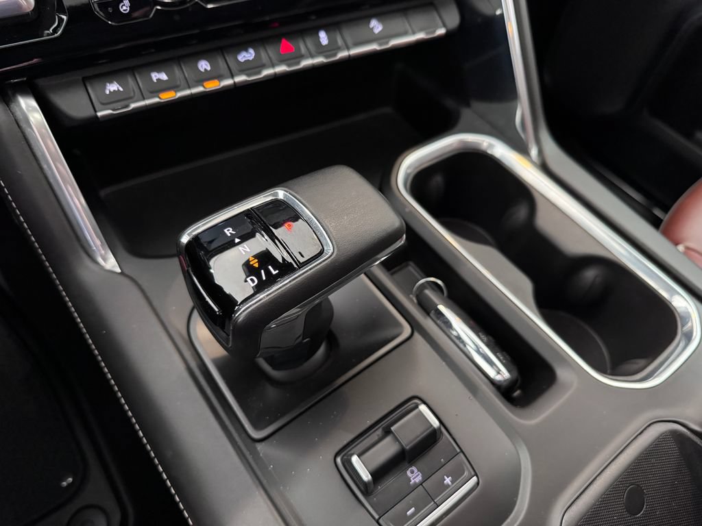 Certified 2025 GMC Sierra 1500 Denali Ultimate AWD/4WD image 25
